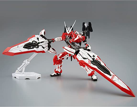 MG 1/100 Gundam Astray Turn Red (Mobile Suit Gundam: Seed)
