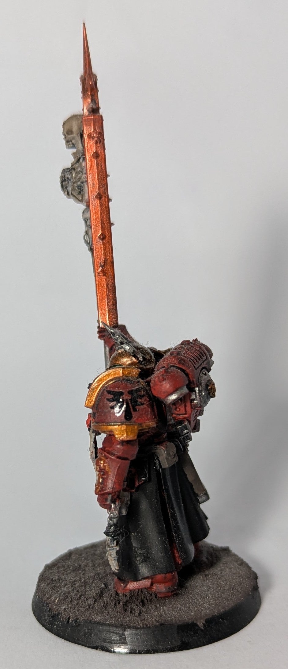 [Pre-Owned] Warhammer 40K: Space Marine - Bladeguard Ancient