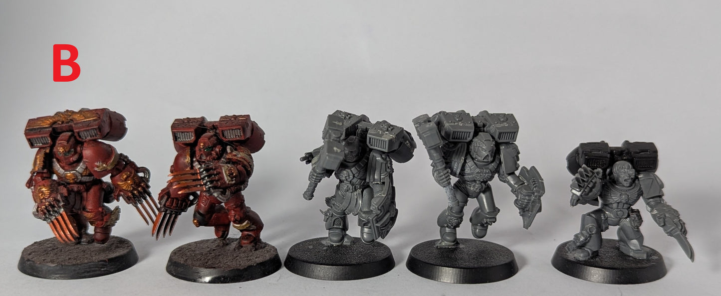 [Pre-Owned] Warhammer 40k: Space Marine - Vanguard Veteran Squad