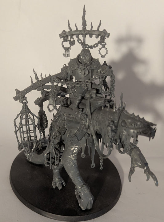 [Pre-Owned] Age of Sigmar: Orruk Warclans - Snatchaboss on Sludgeraker Beast