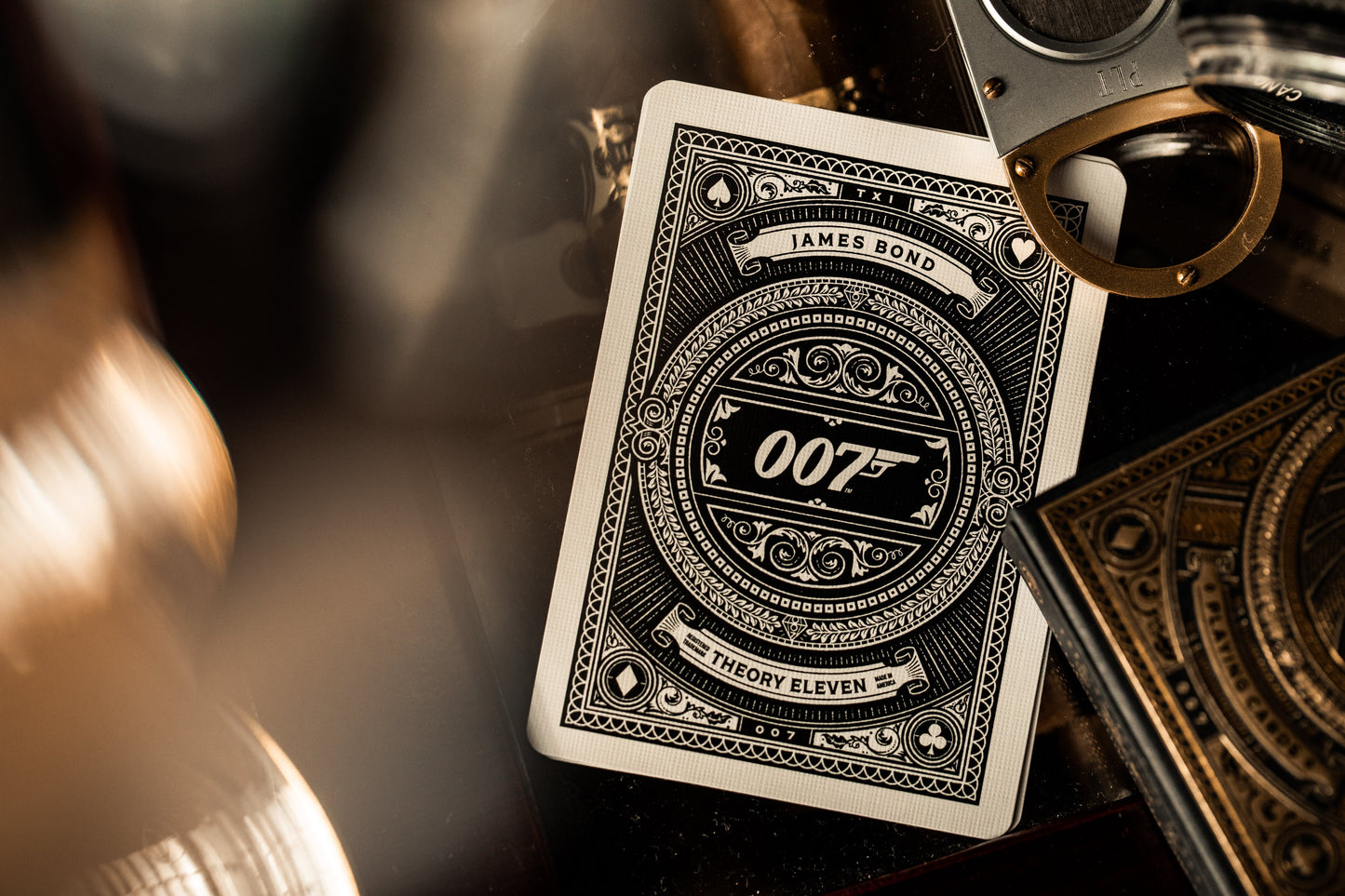 理论 11 扑克牌：詹姆斯·邦德 007