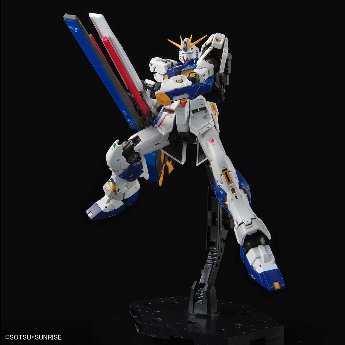 RG 1/144 RX-93ff Nu Gundam (Gundam Side-F Limited Edition)