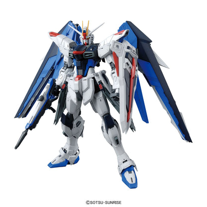 1/100 MG Freedom Gundam Ver. 2.0